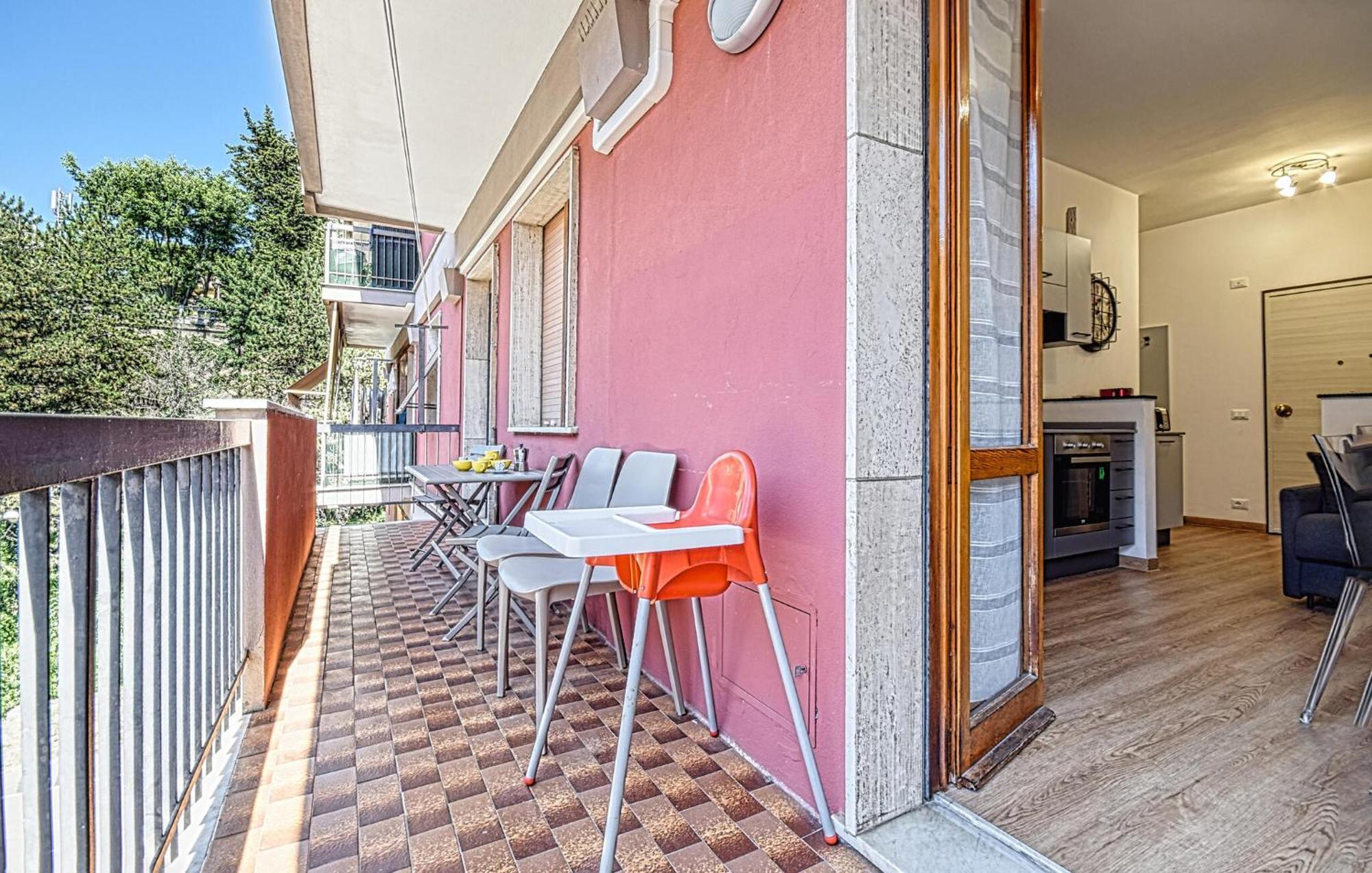 1 Bedroom Lovely Apartment In Recco Bagian luar foto